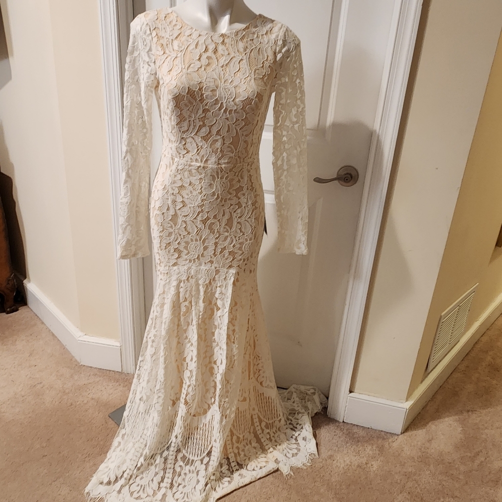 Elegant Lace Long Sleeve Cream Dress